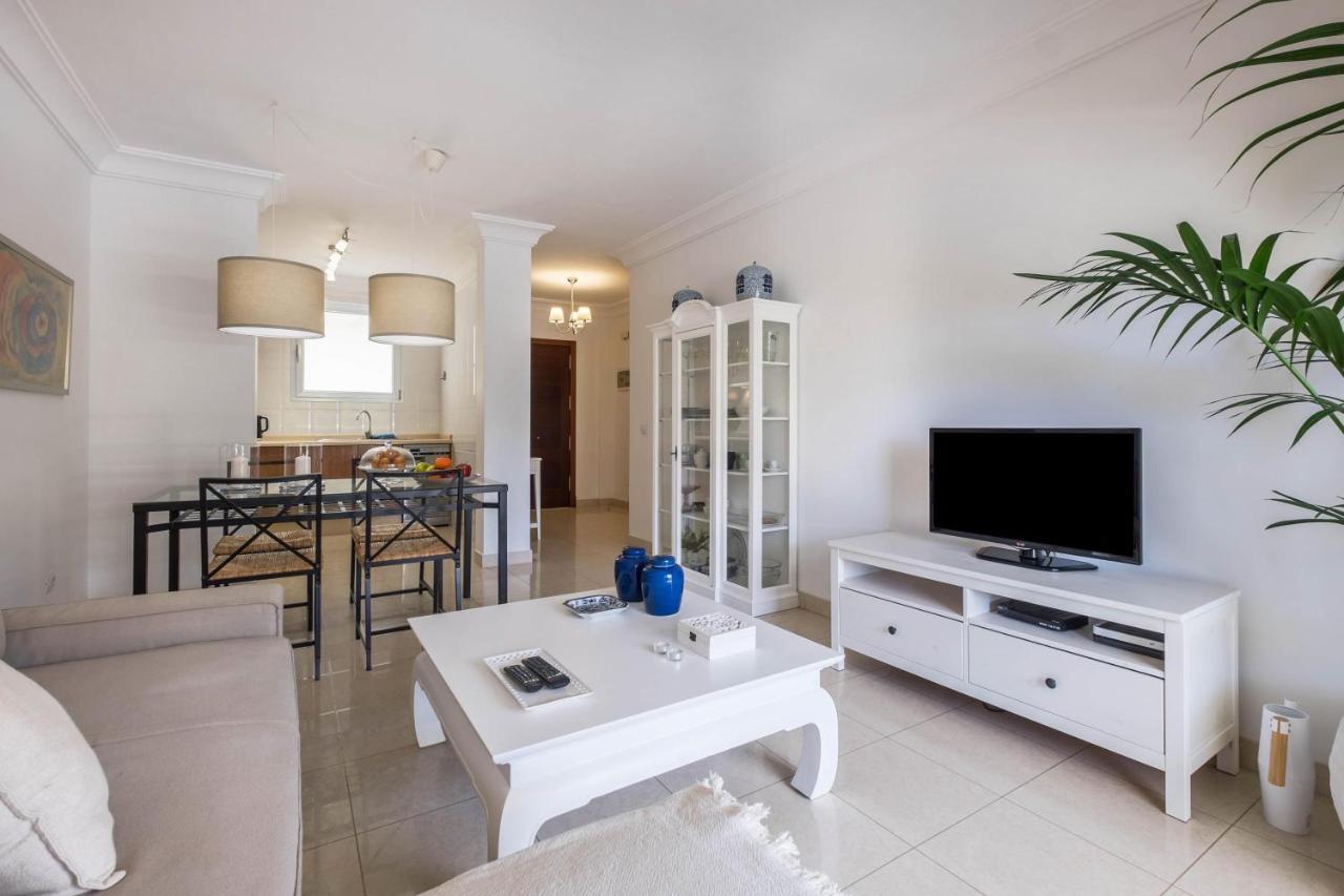 Apartamento Marina Арона Экстерьер фото