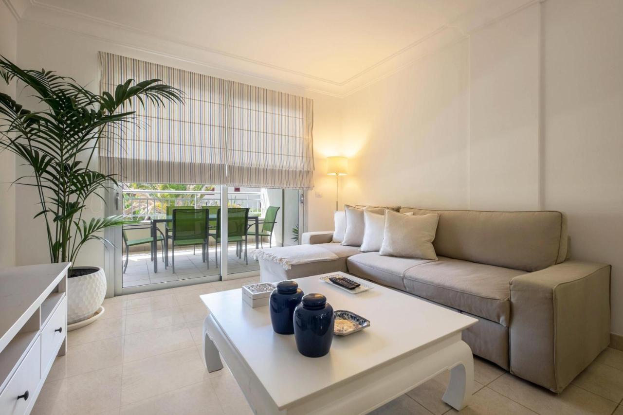 Apartamento Marina Арона Экстерьер фото