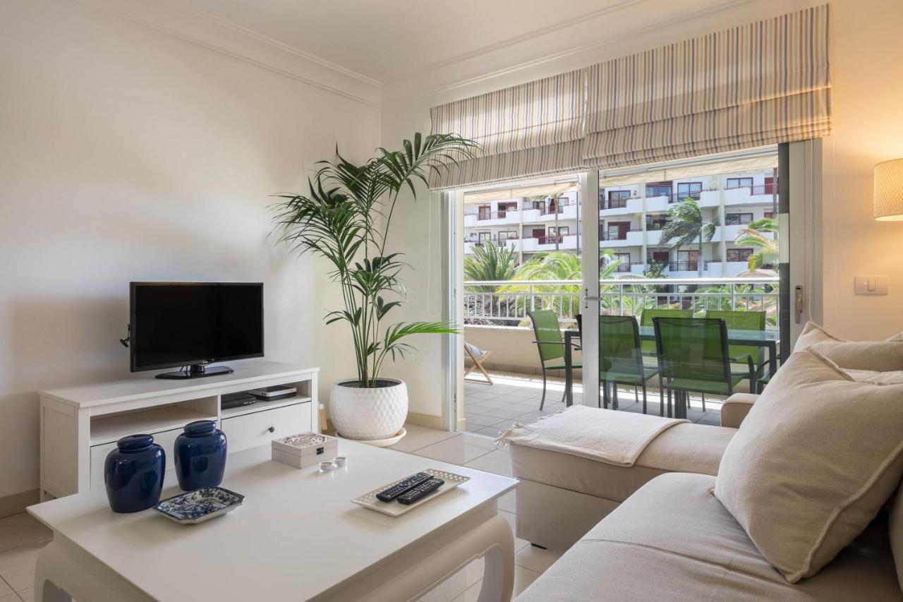 Apartamento Marina Арона Экстерьер фото